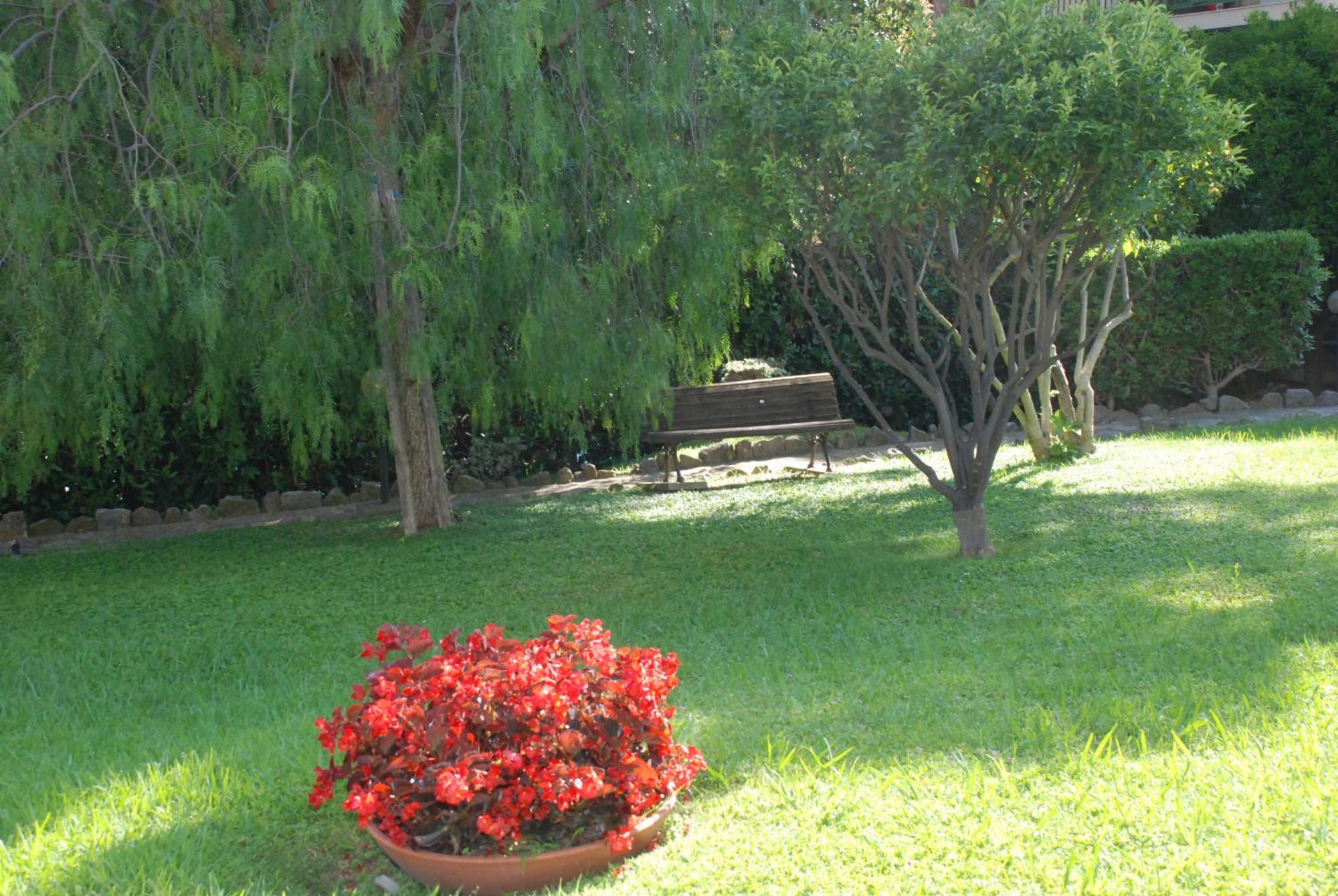 Ferienwohnung Giardino Del Mare Bordighera Exterior foto